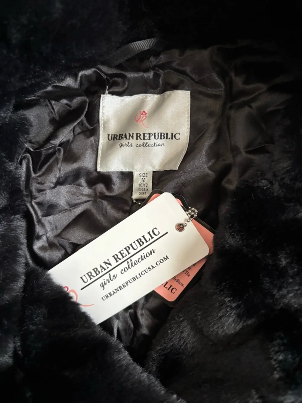 Urban Republic NWT Girls Classic Black Faux-Fur Teddy Jacket with Ring Zip